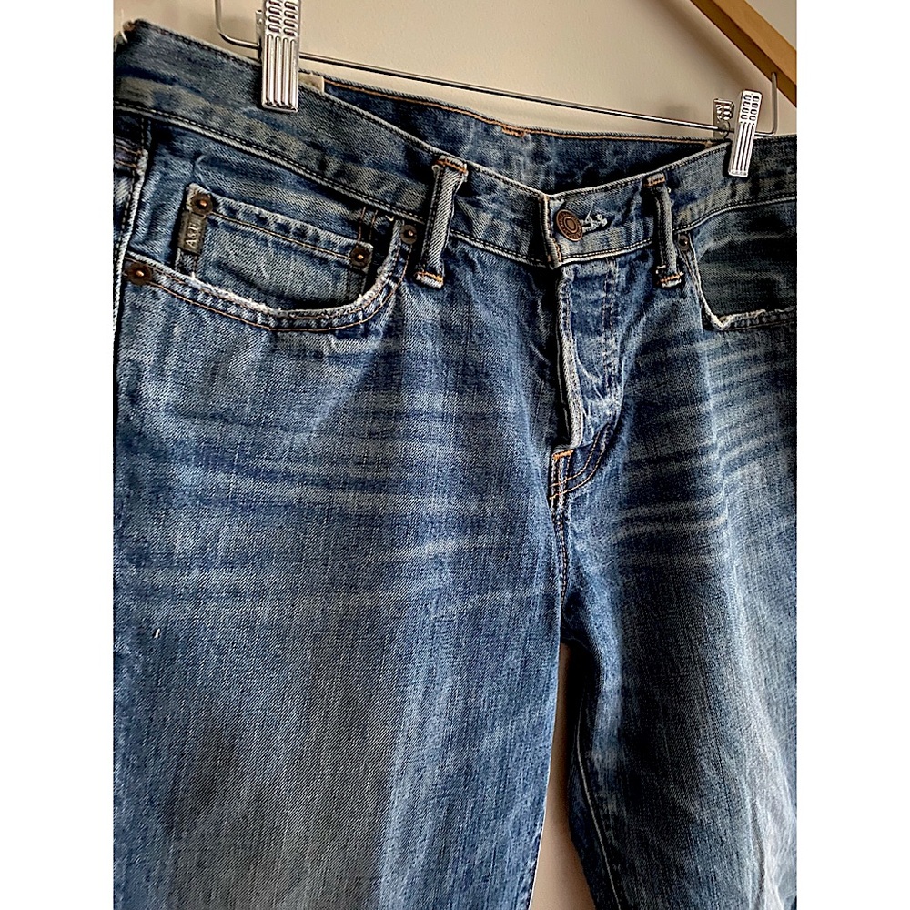 Abercrombie & Fitch The A&F Classic Straight Button Down Medium Wash Denim 32x32 - Picture 3 of 6